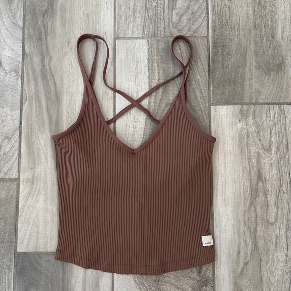 Vuori Tank Top Womens Sz Small Rib Crop Stretch Built In Bra Unpadded VWA189 - Picture 1 of 9